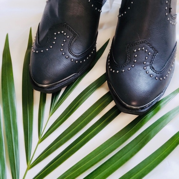 Women's Faux Leather Studded Western Bootie - Picture 3 of 7